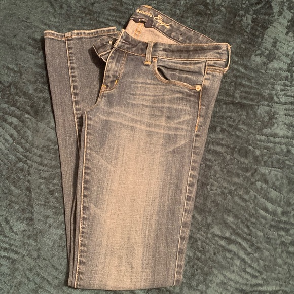 AE Jeans - Picture 1 of 2